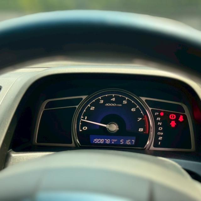 Honda civic FD 1.8S  as ปี 2011/12 สีขาว AT ราคา 179,000 ป้ายลูกค้าเก่า เอาคืน  วิ่ง 19×,××× km เข้าศูนย์ตลอด สอบถาม 0853375537 รูปที่ 8