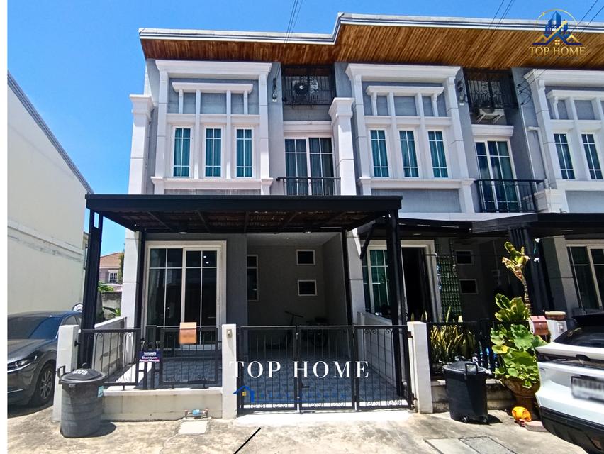 ขายด่วน! ทาวน์โฮมหลังมุม (แปลงที่กลับรถ) หมู่บ้านโกลเด้น ทาวน์ 3 ลาดพร้าว-เกษตรนวมินทร์ 1