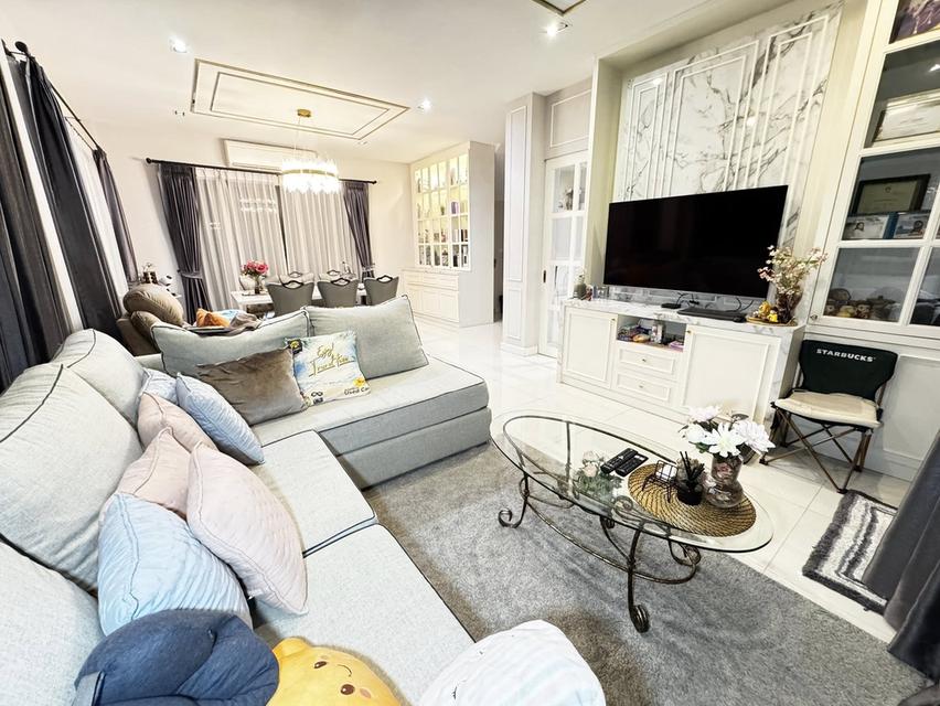 บ้านให้เช่าบางกอกบลูเลอร์วาร์ด พระราม 9 57 ตรว. 4น4น 140,000 ต่อเดือน บ้านพร้อมเข้าอยู่เลย 4