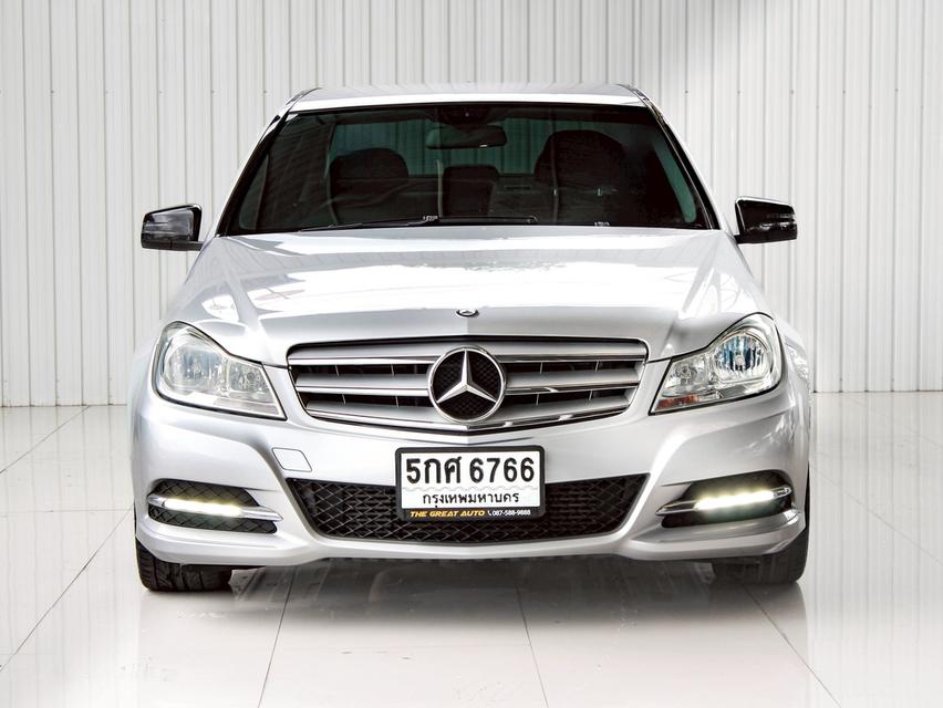 BENZ C-CLASS C200 CGI Blue Efficiency 2013