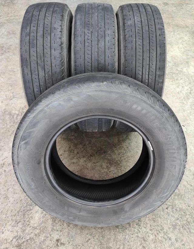 ยางรถยนต์ BRIDGESTONE 215 - 70 - R16 1