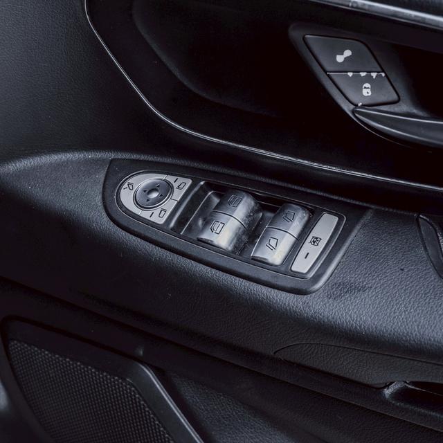 รหัสรถ 67GG2646 🚐 #MercedesBenz Vito 116 CDI📍 ปี 2016 9