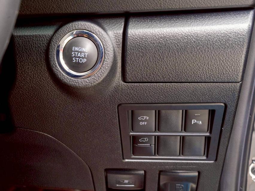 Toyota Fortuner 2.4 Legender 4WD ปี 2021 📌 ประกันเครื่องเกียร์3ปี 30,000 km. รูปที่ 14