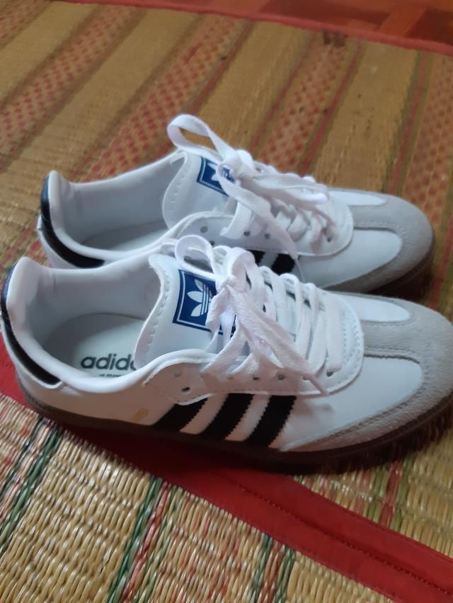 รองเท้าผ้าใบAdidas ผู้หญิง-ผู้ชาย