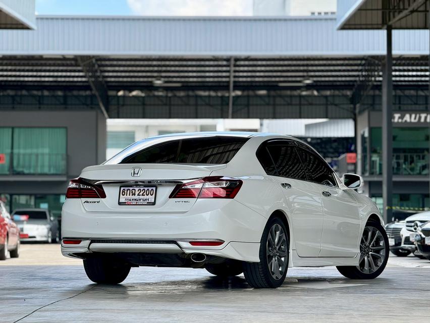 Honda accord 2.0EL auto ไมล์แท้ 60,000 กม.