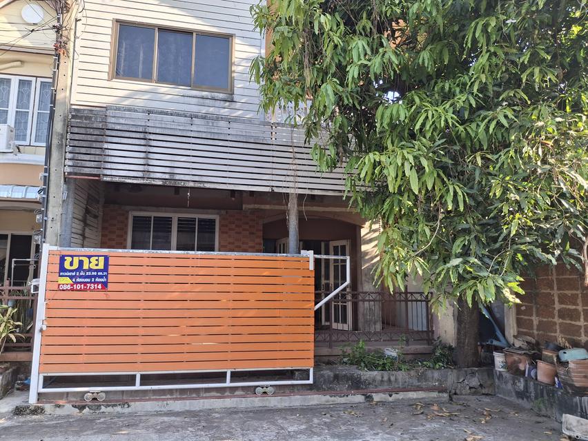 ขายทาวน์เฮ้าส์ 2 ชั้น ม.บุศรินทร์ วงแหวน-รัตนาธิเบศร์ (โครงการ LH) 1