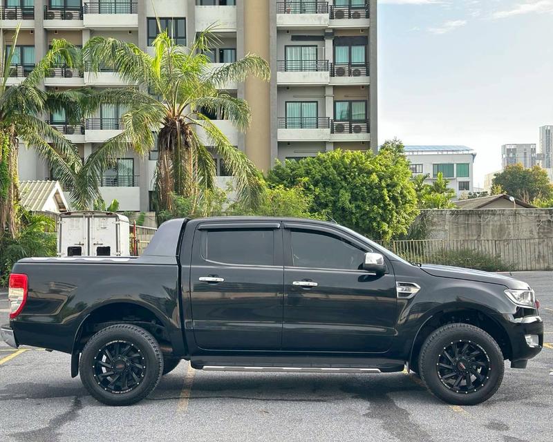 FORD RANGER 2.2 XLT HI-RIDER DOUBLE CAB เกียร์ Auto สีดำ ปี2017