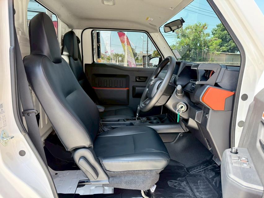 TOYOTA HILUX CHAMP 2.4 SWB ATTRACTIVE PACKAGE ปี 2024 โฉม STANDARD CAB รูปที่ 8