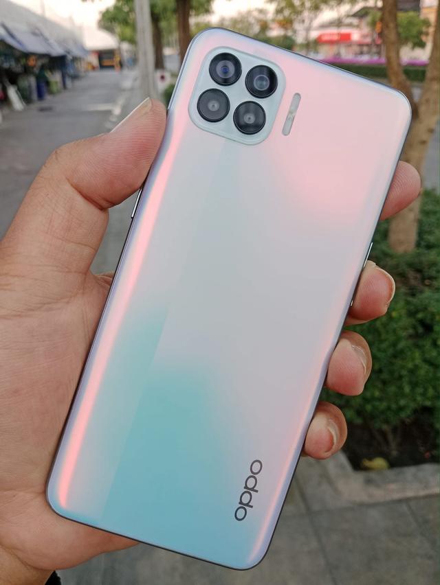 ขายโทรศัพท์ Oppo A93 สีสวยใช้งานดี