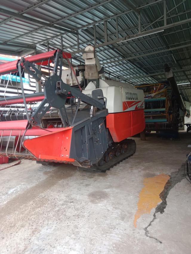 ขายรถเกี่ยวข้าวมือ 2 KUBOTA DC95