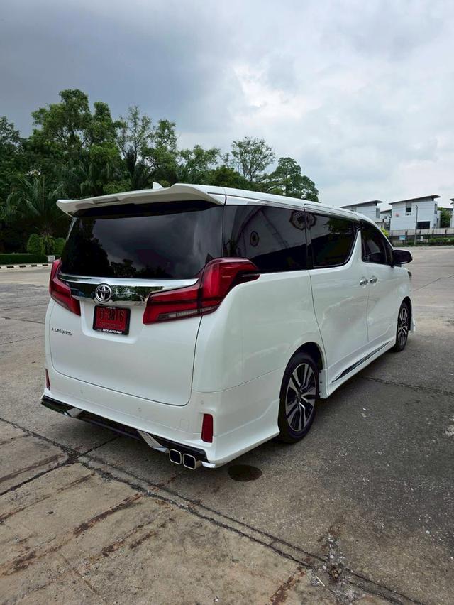Toyota ALPHARD 2.5SC PACKAGE สีขาว ปี 2024 ไมล์ 36,000 กม.