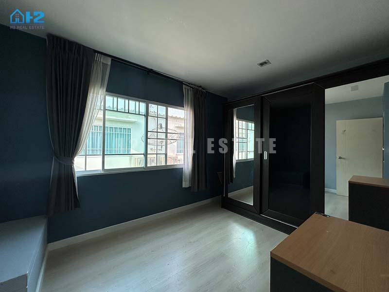 ทาวน์เฮ้าส์2ชั้น อินดี้ บางใหญ่ (INDY BANG YAI)  ** 5 นาที ถึงเซ็นทรัล เวสต์เกต ** 9