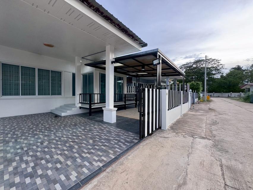 บ้านพร้อมที่ดิน เขตชุมชน สงบ สะดวกสบาย 1