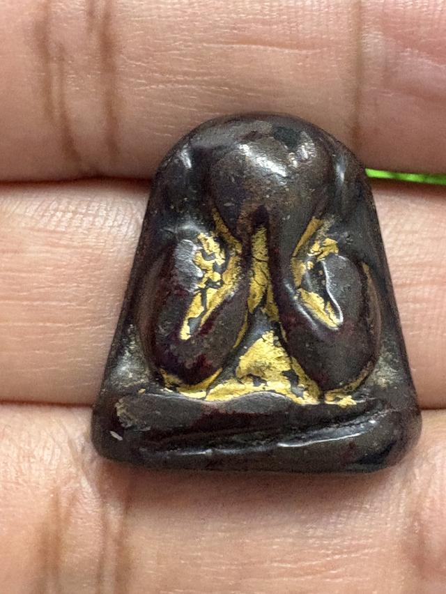 พระปิดตาหลวงพ่อแก้ววัดเครือวัลย์