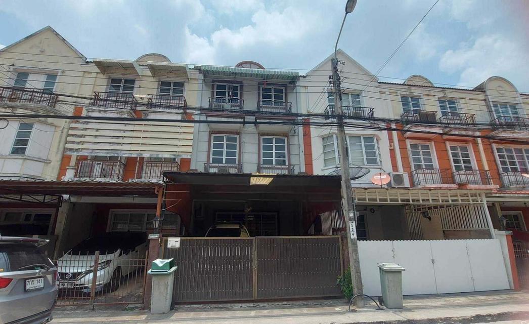 ให้เช่าทาวน์โฮม 3 ชั้น หมู่บ้านนักกีฬาแหลมทอง ถ.กรุงเทพกรีฑา ใกล้โรงเรียนศรีพฤฒา (N.994) 1