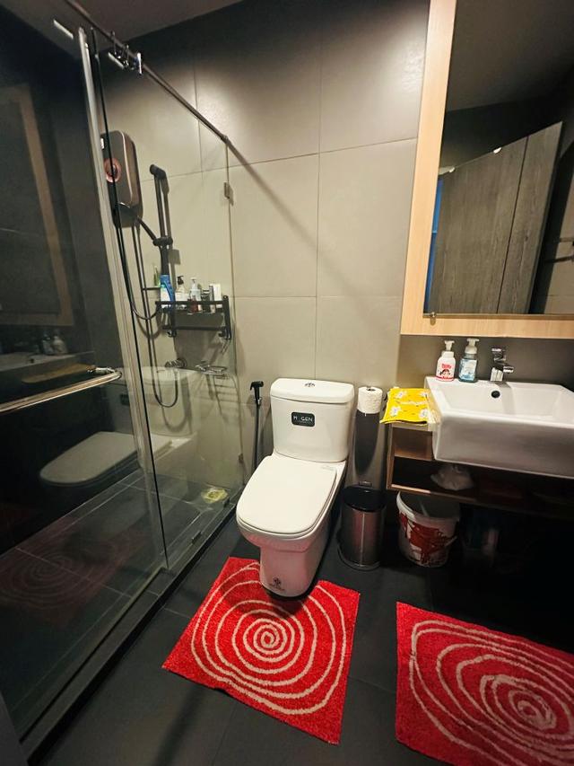 ขายคอนโด The Unique 10 ซ. ลาดพร้าว 10 Penthouse ชั้น 8 ห้องเดียวในโครงการ พร้อมเข้าอยู่ ใกล้ MRT ลาดพร้าว 12