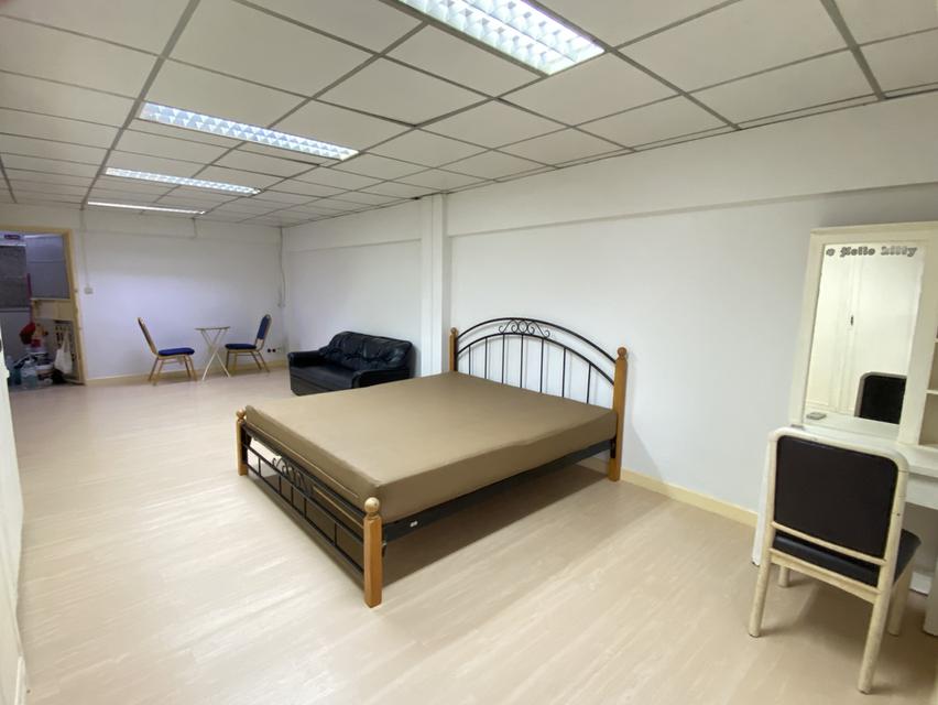 ห้องเช่าอนุสาวรีย์ชัยคอนโด ติดต่อเจินเจิน0800487498