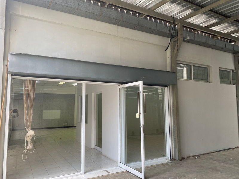 ให้เช่าโกดัง ลาดพร้าว จตุจักร กรุงเทพมหานคร BRE20896 10