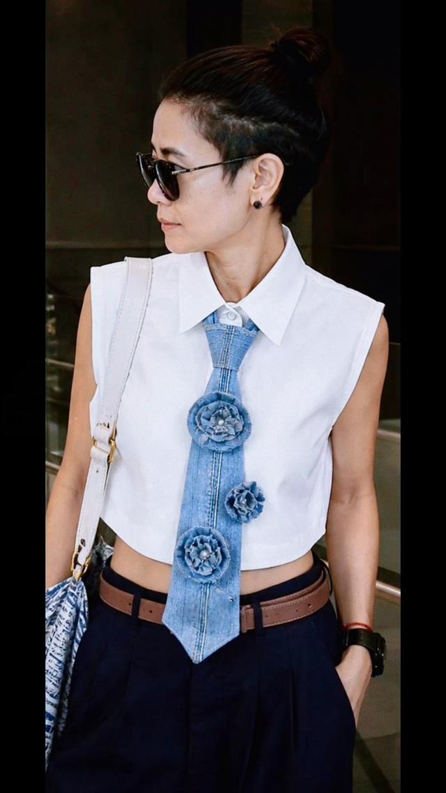 เน็คไทผ้ายีนส์งานแฮนด์เมด รูปที่ 1
