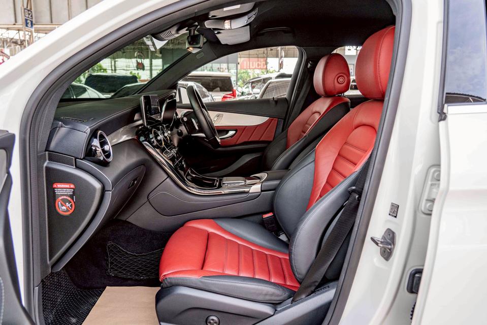 รหัสรถ NP4144 BENZ GLC220d AMG 4MATIC COUPE 2020 14