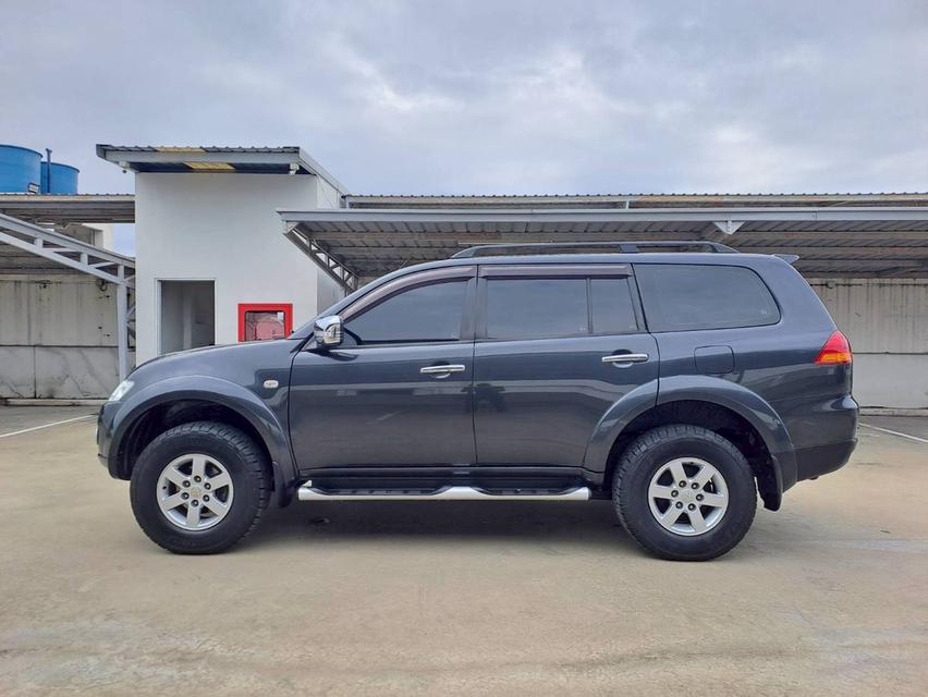 Mitsubishi Pajero Sport 2.5 GT 2WD ปี 2009 สีเทา รถมือเดียวออกห้างป้ายแดง 4