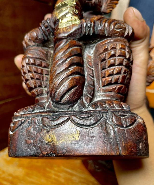 หนุมานไม้สักแกะสลัก หลวงพ่อดิ่ง วัดบางวัว หนุมานไม้โบราณ 7