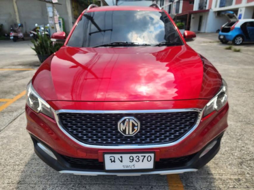 2020 MG zs i-smart 1.5 d automatic in manchester red (141,000 kms.)
