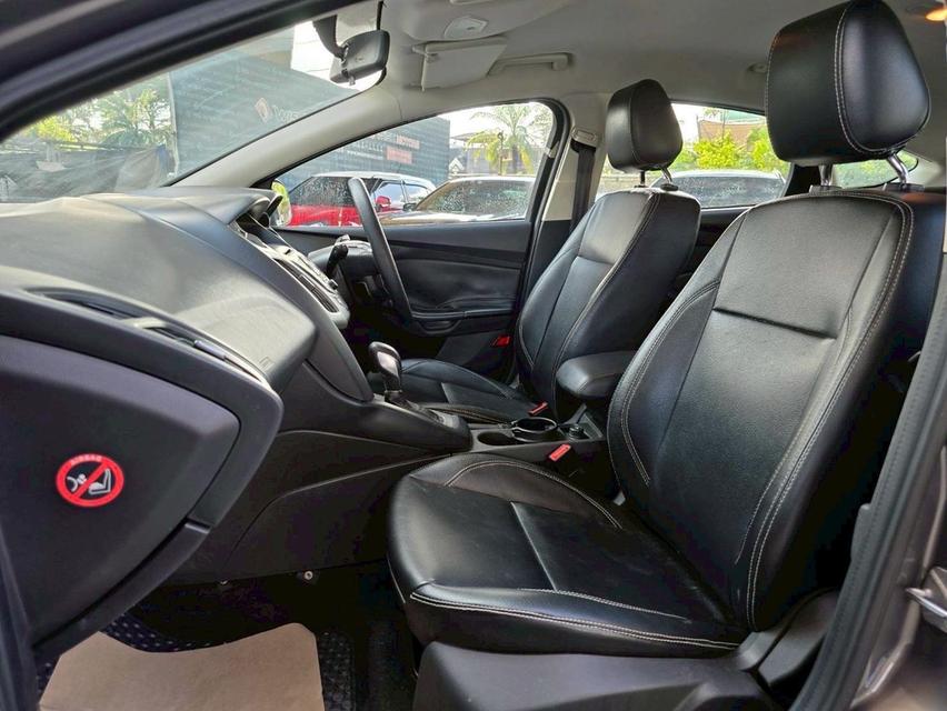 รหัสรถ WMT560 Ford Focus 1.6 Hatchback ปี 2013 รูปที่ 13