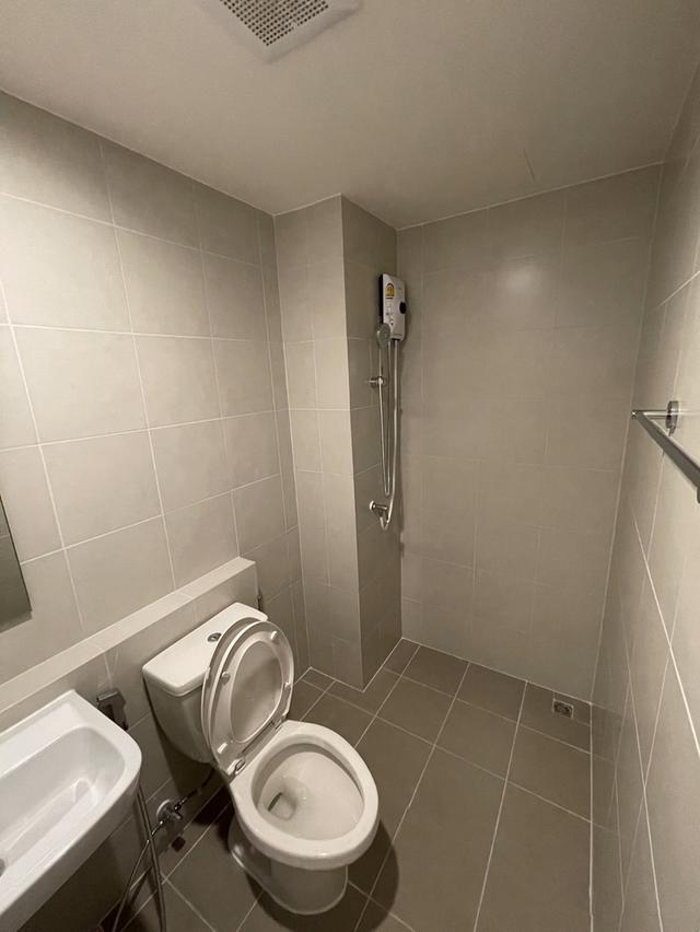 ขายคอนโด โครงการคอนโดมี อ่อนนุช-พระราม 9 5