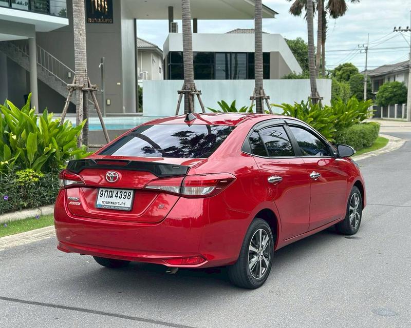 TOYOTA YARIS ATIV 1.2 S เกียร์ Auto สีแดง ปี 2019