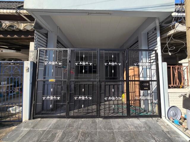 ให้เช่า ทาวน์เฮ้าส์ 2ชั้น ลาดพร้าว80/3 หมู่บ้านแกรนด์วิลเลจ 1