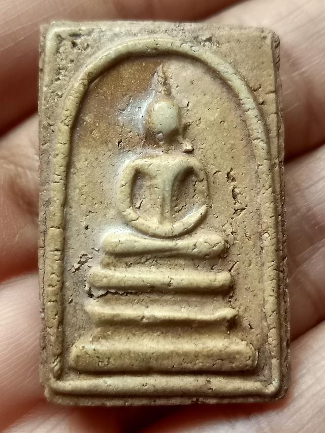 พระสมเด็จ สอบถามได้ค่ะ