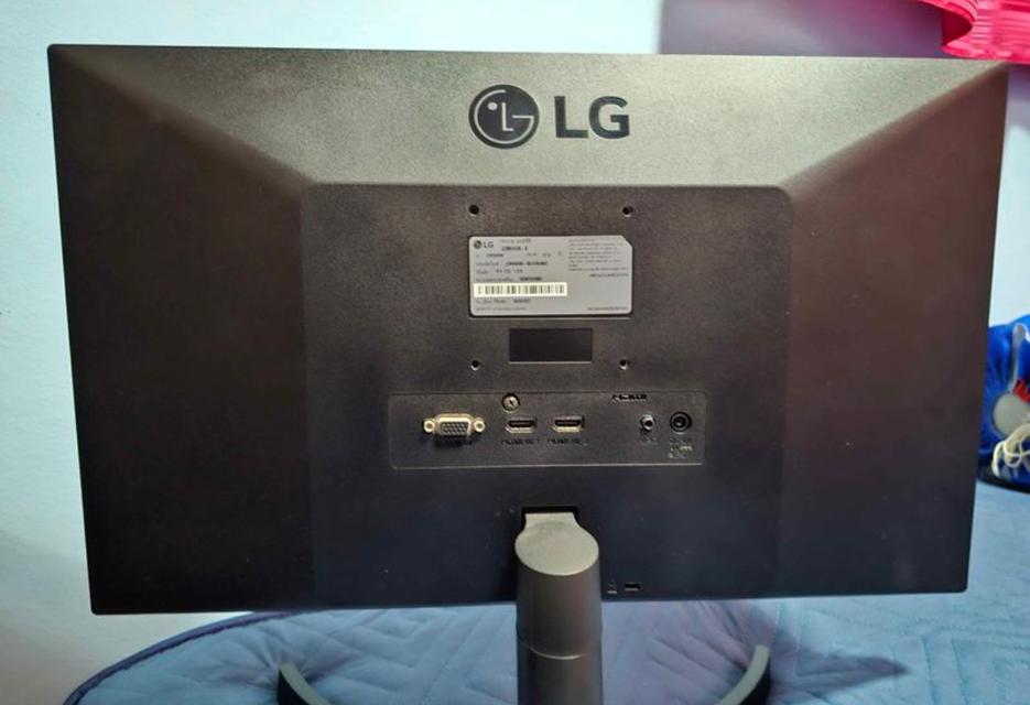 ขายหน้าจอคอมพิวเตอร์ LG มือสอง 2
