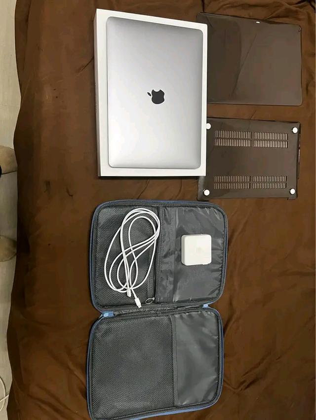 Apple / Macbook Pro ราคาเบาๆ 3