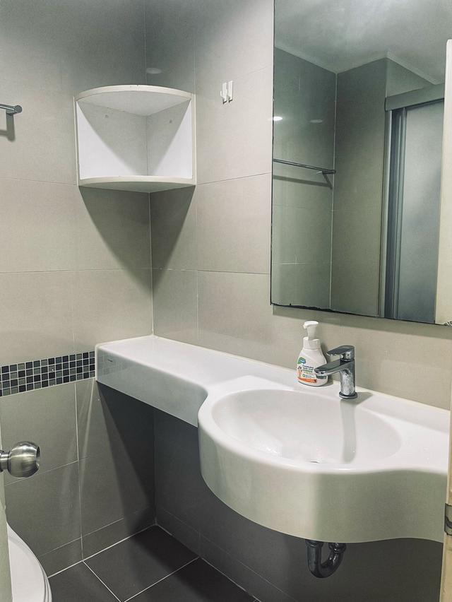 ขายคอนโดติดแม่น้ำ ลุมพินีพาร์คริเวอร์ไซด์ ถ.พระราม 3 วิวสะพานภูมิพล 32 ตร.ม. 6