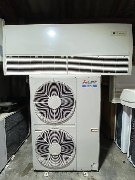 แอร์แขวนใต้ฝ้า Mitsubishi แอร์มิตซูบิชิ ขนาด 36,000 บีทียู - ไฟ 380v. - มือสองสภาพสวย ใช้งานมาน้อย