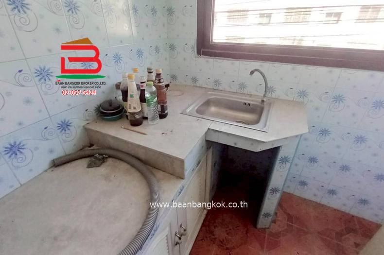 11469,  คอนโดมิเนียม บ้านเอื้ออาทรเมืองใหม่บางพลี 4 (ใกล้ร้านอาหารชุมชน) เนื้อที่ 33.74 ตรม. ตำบลบางเสาธง อำเภอบางเสาธง สมุทรปราการ 13