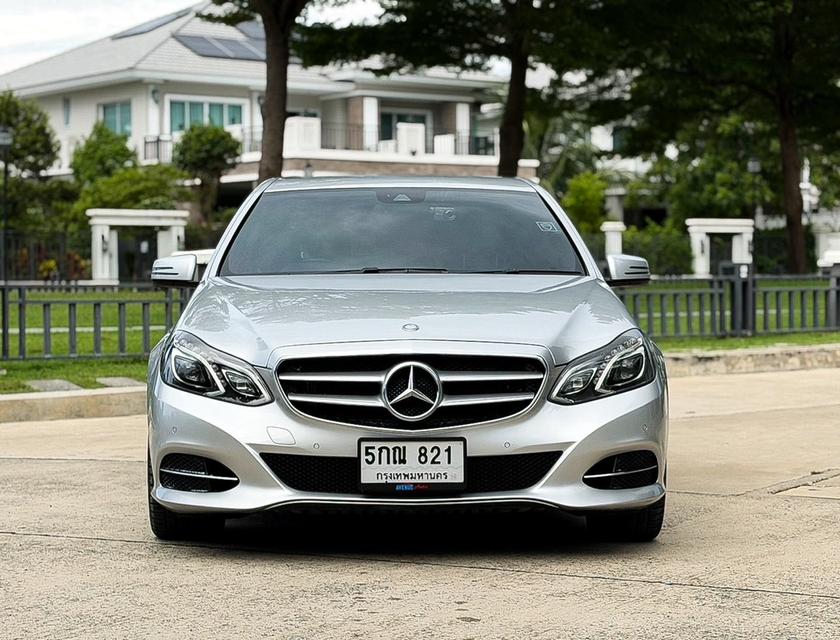 Benz E200 Edition E W212 Facelift ปี 2016 เจ้าของเดียว ใช้งานน้อย เบนซินล้วน หายาก รูปที่ 5