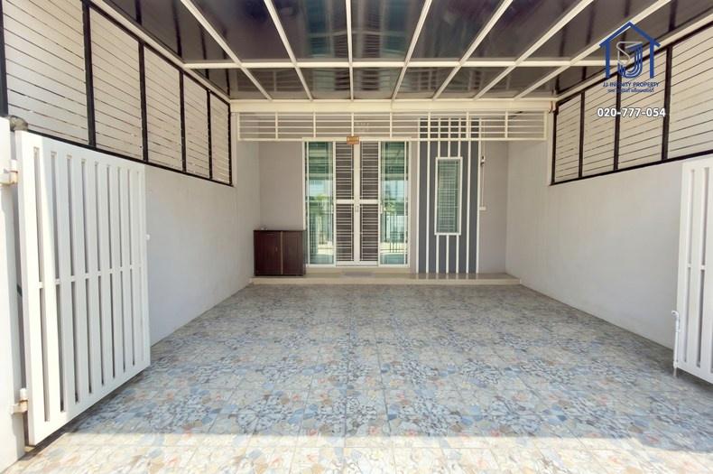 ขายทาวน์โฮม 2 ชั้น หมู่บ้านอาร์เค พาร์ค รามอินทรา-ซาฟารี ถนนเลียบคลองสอง  ใกล้แฟชั่นไอส์แลนด์ 4