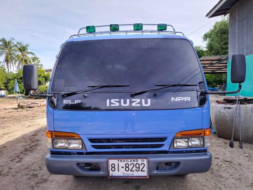 ขายราคาดีมากรถบรรทุกโลว์เบด ISUZU NPR 66L 