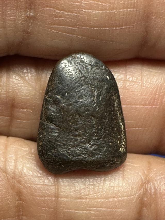 พระปิดตาผงคลุกรักล.ป.ศุข 9