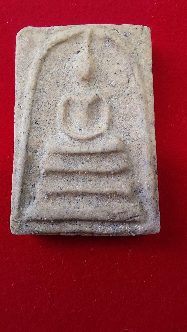 隆重推荐:瓦拉康寺大模版神圣佛牌(Phra Somdej)– 佛历2415年