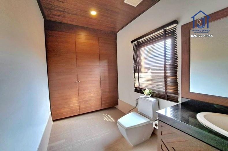 ขายพูลวิลล่า 2 ชั้น หลังใหญ่ 265.6 ตร.วา หมู่บ้านภูธารา พูลวิลล่า พัทยา ถนนทุ่งกลม-ตาลหมัน 9 ใกล้หาด,มอเตอร์เวย์ 11