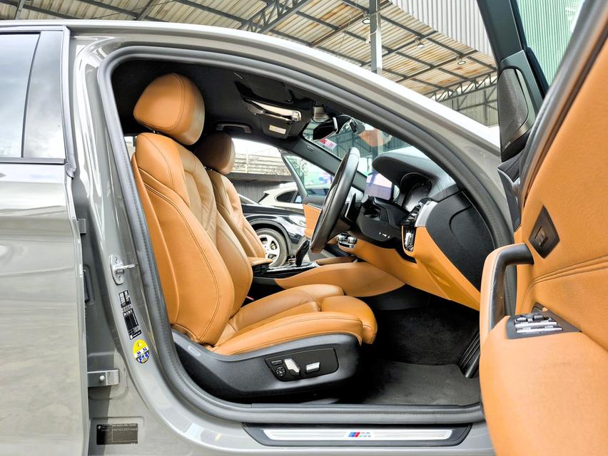 BMW 520d Msport ปี21 12
