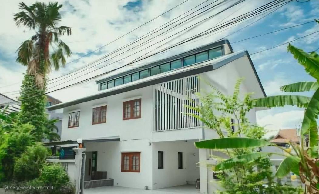 บ้านเดี่ยว เช่า โชคชัย 4 พื้นที่ 70 ตรว จอดรถในบ้านได้ 5 คัน 2