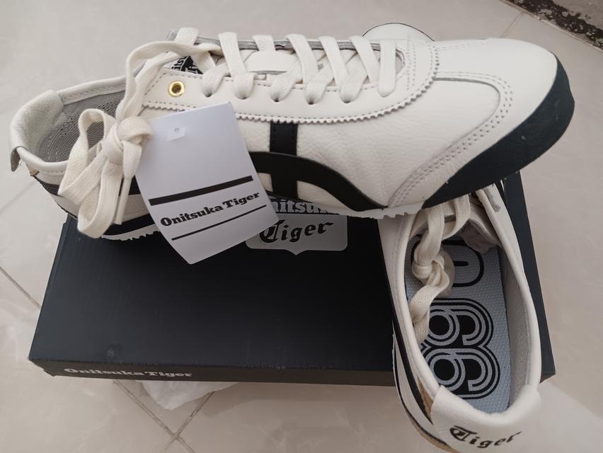 รองเท้าOnisuka Tiger มือ1 Size 42.5 สีครีมดำ 3