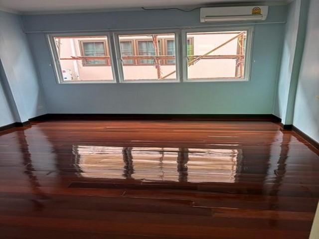 ให้เช่า บ้านเดี่ยว 2 ชั้น ซอยลาดพร้าว 69 เดินทางสะดวก หน้าปากซอยมีรถไฟฟ้าสายสีเหลือง 9