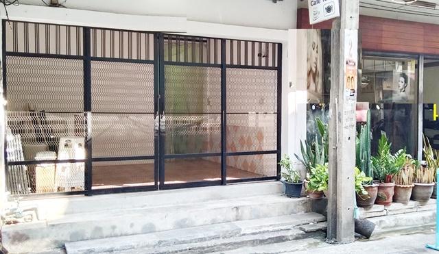 ประดิพัทธ์ 12-22 BTSสะพานควาย 640ม. BTSอารีย์ 1 กม.ให้เเช่าอาคารพาณิชย์ 3.5 ชั้น 18 ตร.วา.232 ตร.ม.3 นอน 2 น้ำ บร้านอาหา 5
