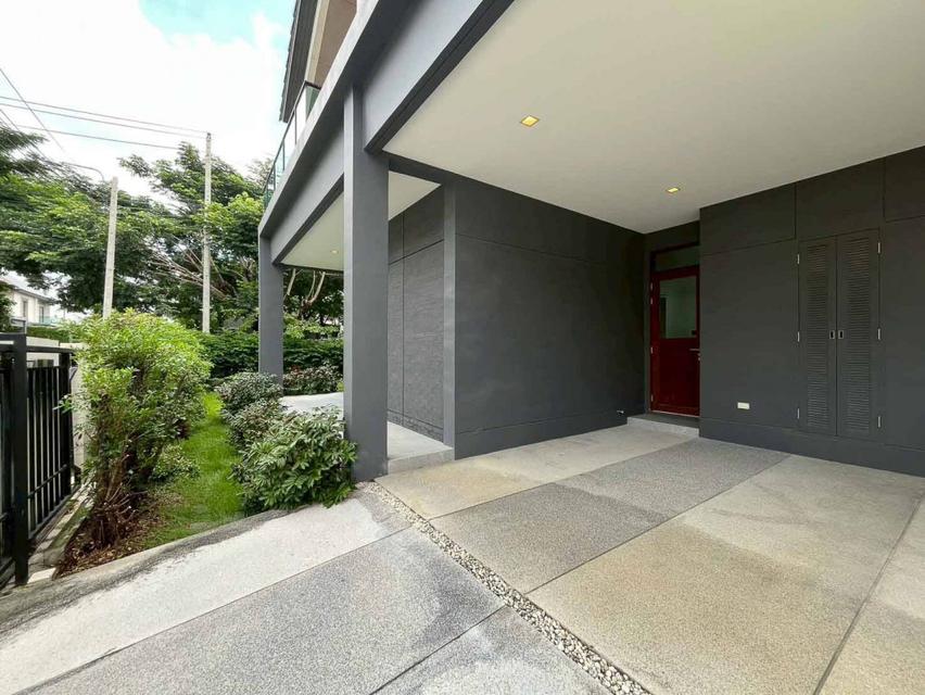 ขาย บ้านเดี่ยว บ้าน Bangkok boulevard ศรีนครินทร์ บางนา  70 ตรว 5นอน 4น้ำ ใกล้ส่วนกลางหมู่บ้าน 2