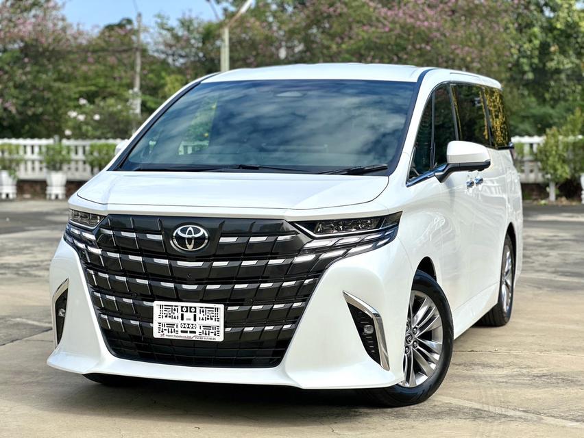 Toyota Alphard  Z hybrid 40  HEV 2